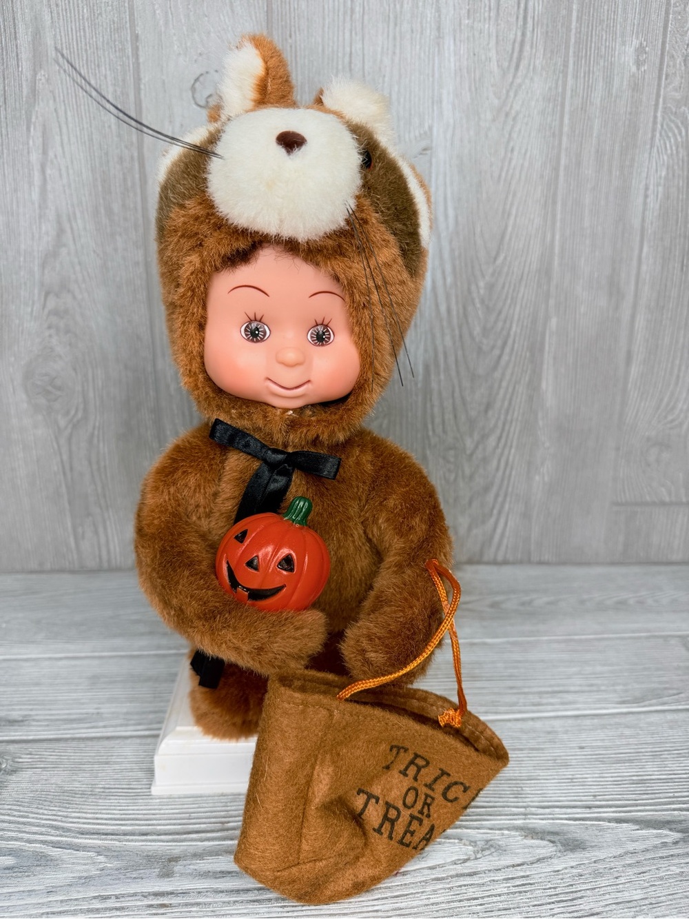 Vintage Telco Small Fry Motion-ettes Halloween Display raccoon doll jimithy work